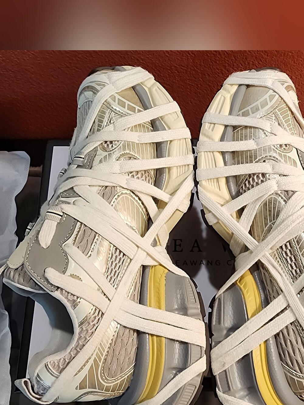 Azalea Wang Sneakers - Size 9 - Picture 4 of 11